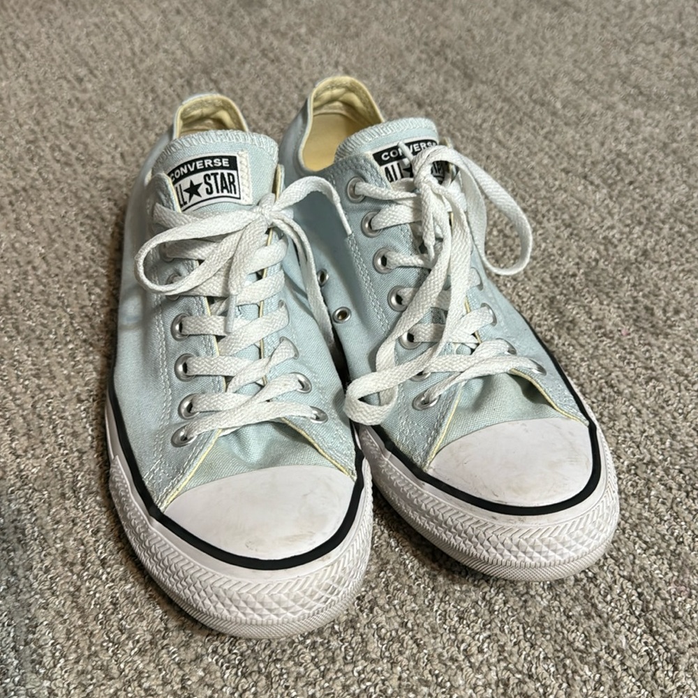 Converse Chuck Taylor all-star low top - men’s 8.5